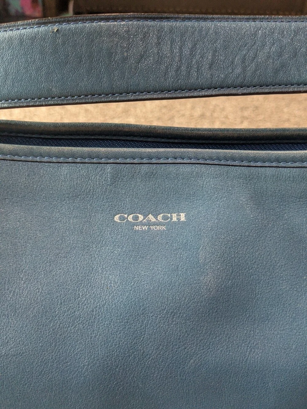 Coach 13 inches